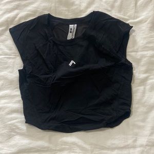 Medium Alphalete Black Velocity Tee Crop NWOT
